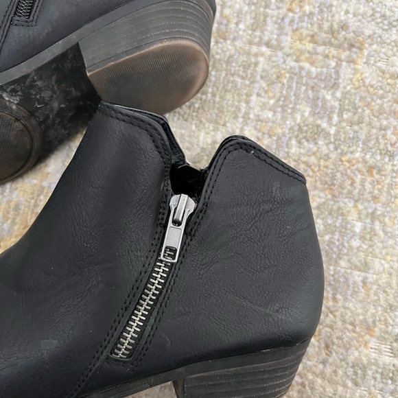 Black Booties - Picture 4 of 10